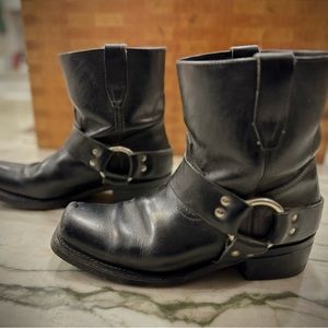 Durango Black Harness Boot Women’s 7